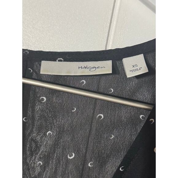 Halogen Black Moon Print Sheer Blouse Cap Sleeve Size XS - Picture 4 of 7